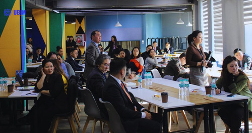 “ЭКО ХОРООЛОЛ БА ОРЛОГОД НИЙЦСЭН НОГООН ОРОН СУУЦ” ТӨСЛИЙН ХҮРЭЭНД АРИЛЖААНЫ БАНКУУДТАЙ ХЭЛЭЛЦҮҮЛЭГ ЗОХИОН БАЙГУУЛЛАА.